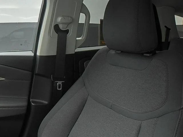 Used 2025 Black Ford Active image 39
