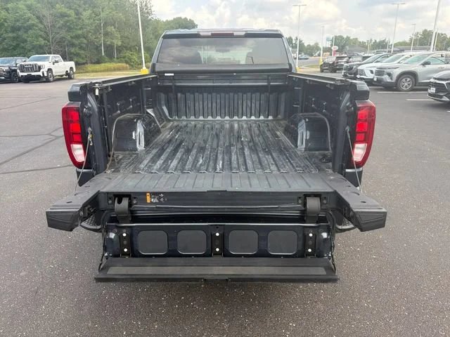 Used 2021 DARK SKY METALLIC GMC Elevation image 28
