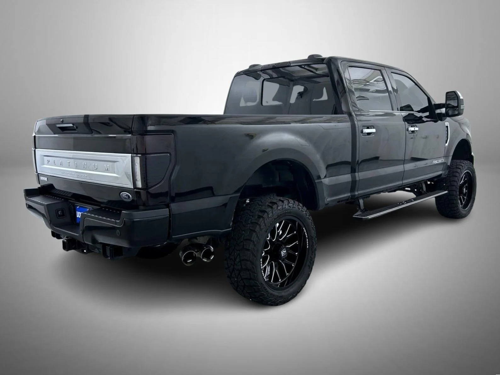 Used 2021 Black Ford Platinum image 5