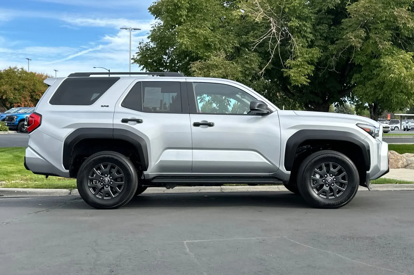Certified Used 2025 CUTTING EDGE Toyota SR5 image 8