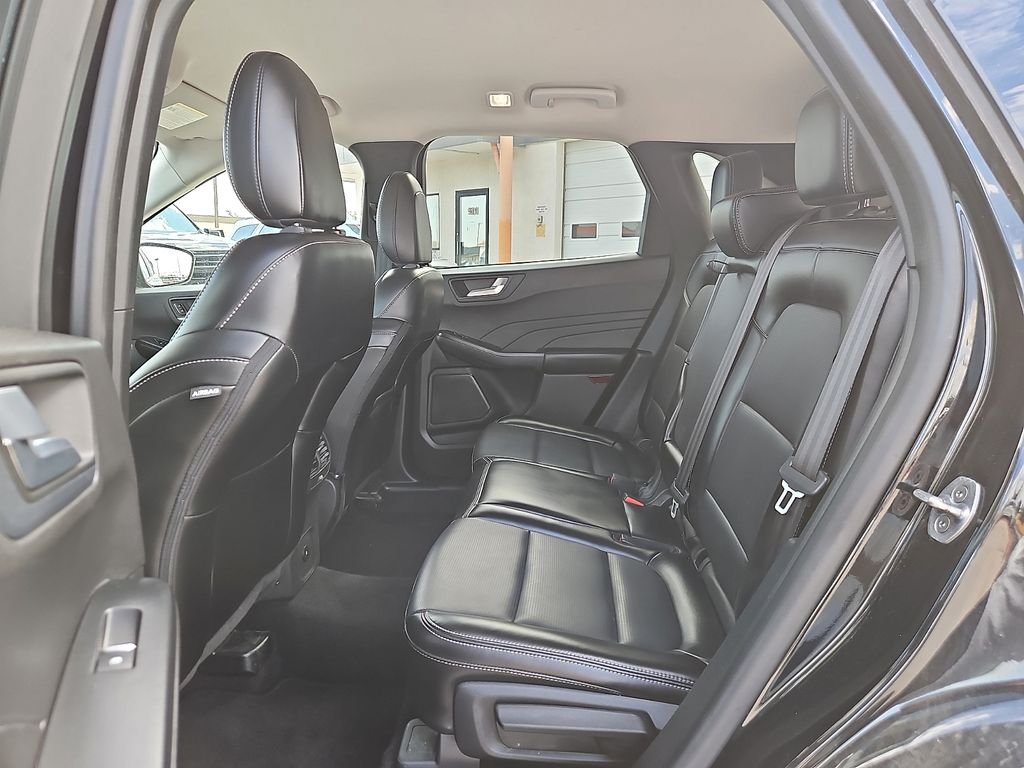 2024 Ford Escape Platinum - Photo 11
