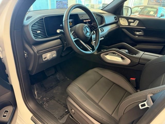 New 2026 MANUFAKTUR Moonlight White Magno Mercedes-Benz GLE 450 image 10