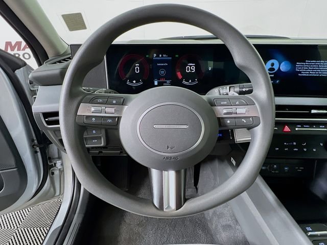 2025 Hyundai Sonata SEL - Photo 12
