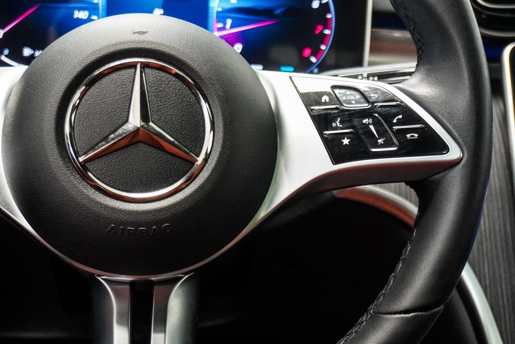 Used 2025 White Mercedes-Benz C 300 image 15