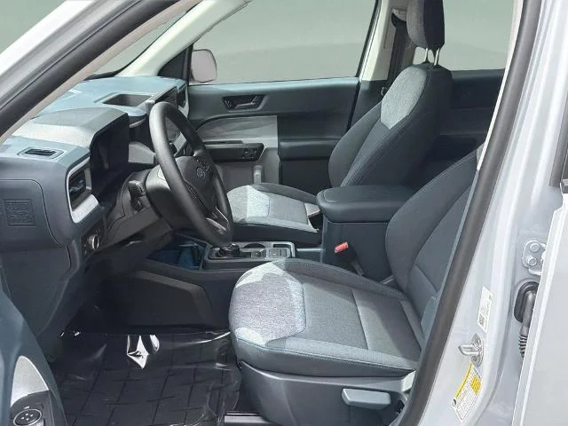 New 2026 Space White Metallic Ford XLT image 22