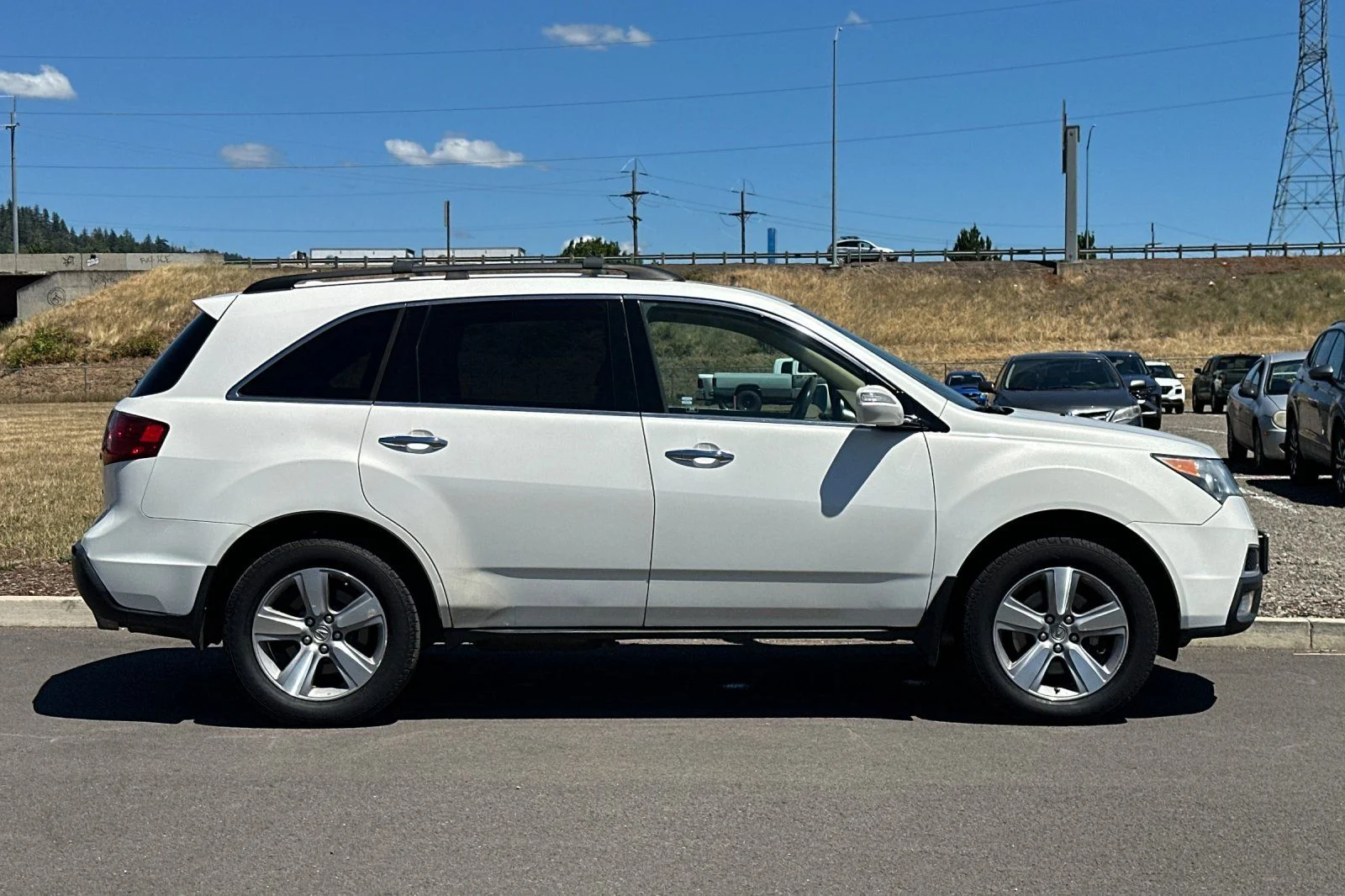 Used 2012  Acura Technology image 2