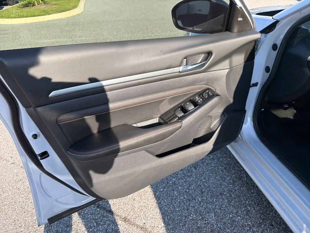 Used 2023 Gray Nissan 2.5 SR image 20