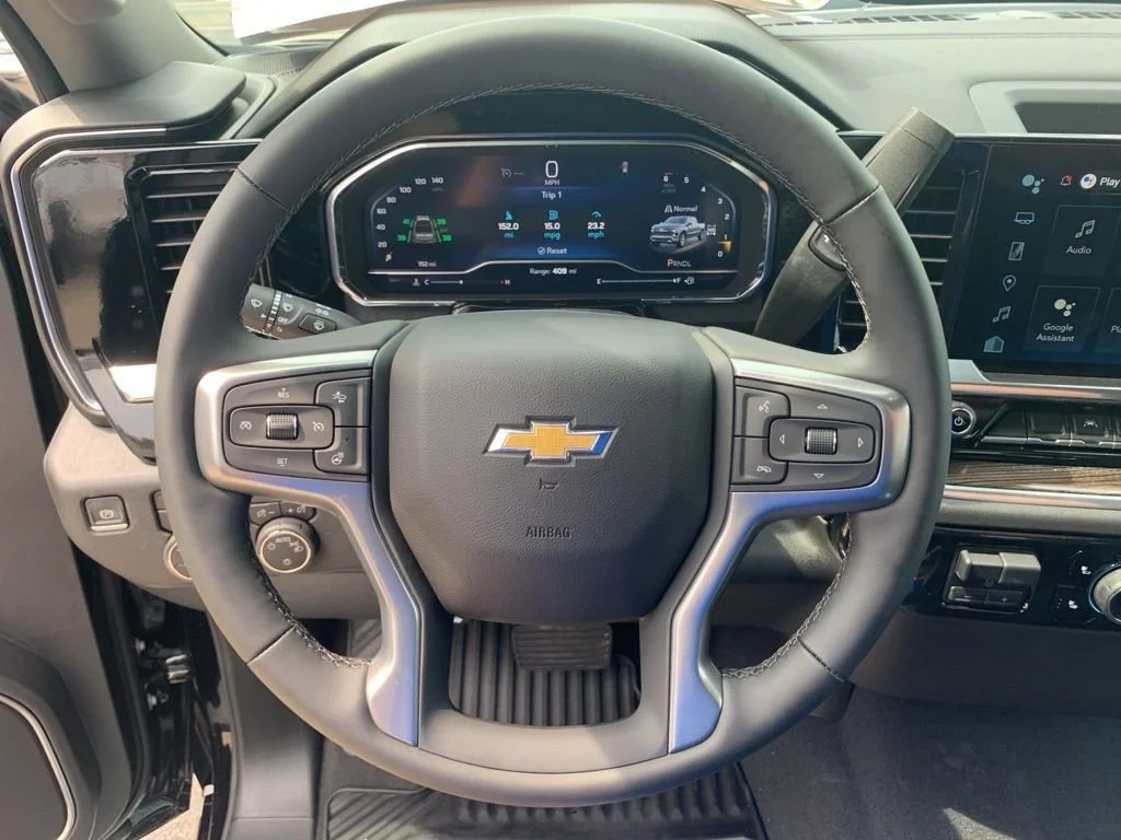 2025 Chevrolet Silverado 1500 LT - Photo 25