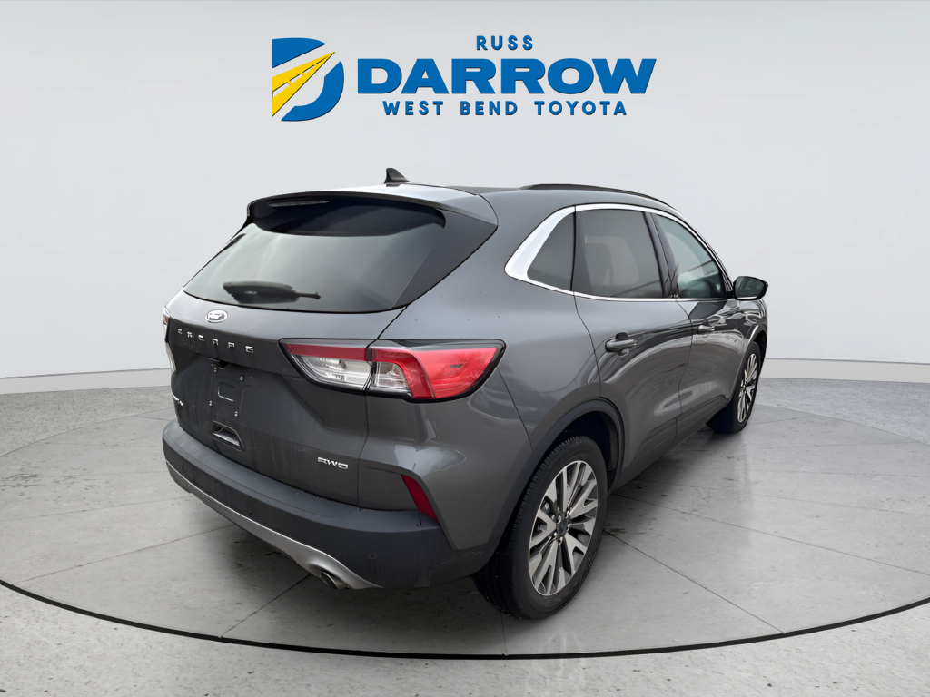 Used 2022  Ford Titanium image 5