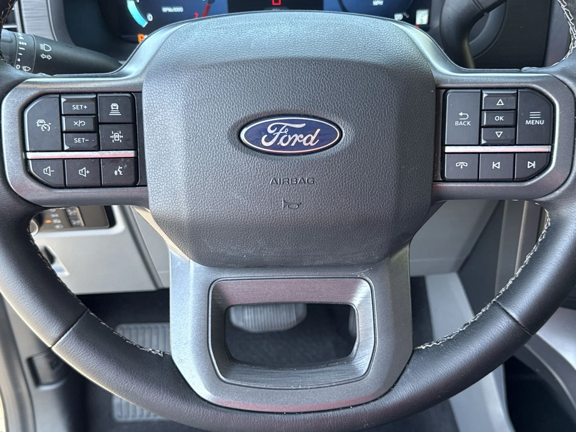 Certified Used 2024 Gray Metallic Ford XLT image 12