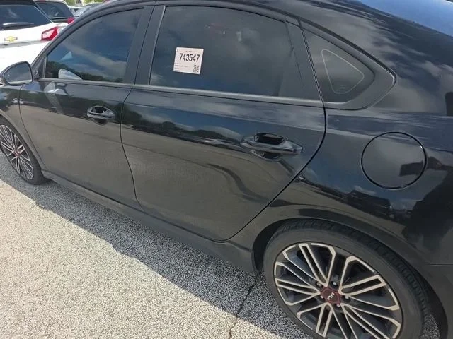 Used 2023 Black Kia GT image 2