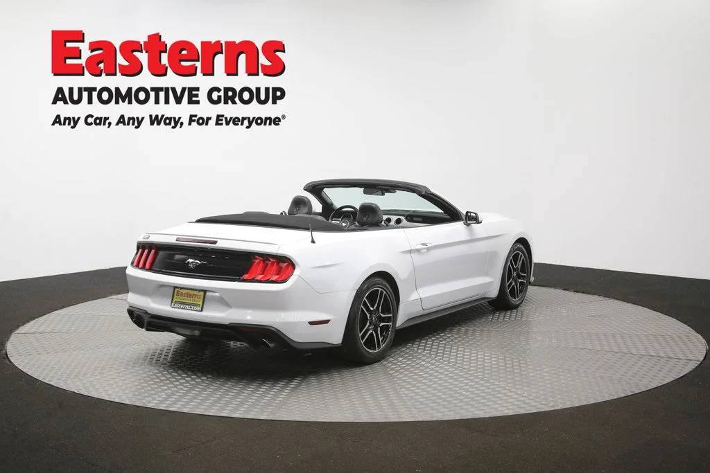 Used 2022 White Ford EcoBoost Premium image 38