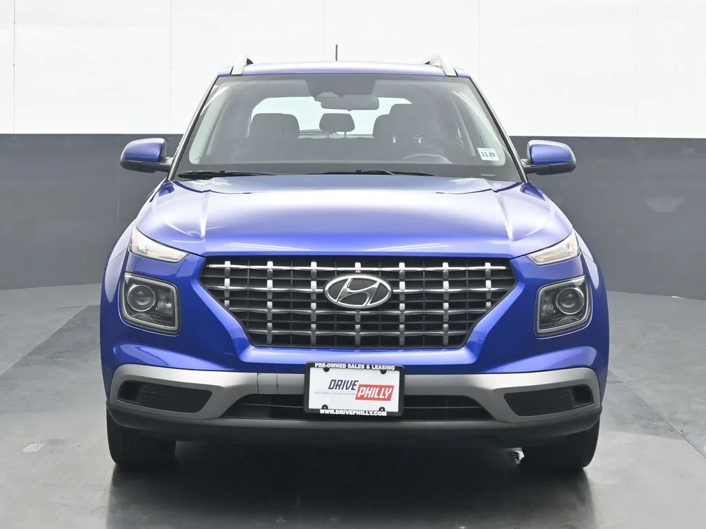 Used 2025 Blue Hyundai SEL image 1
