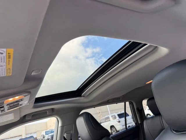Certified Used 2025  Toyota XLE image 30