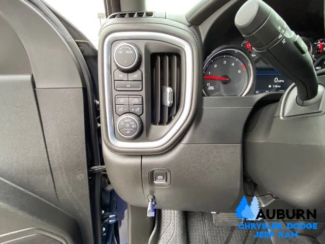 Used 2022 Blue Chevrolet LT image 35