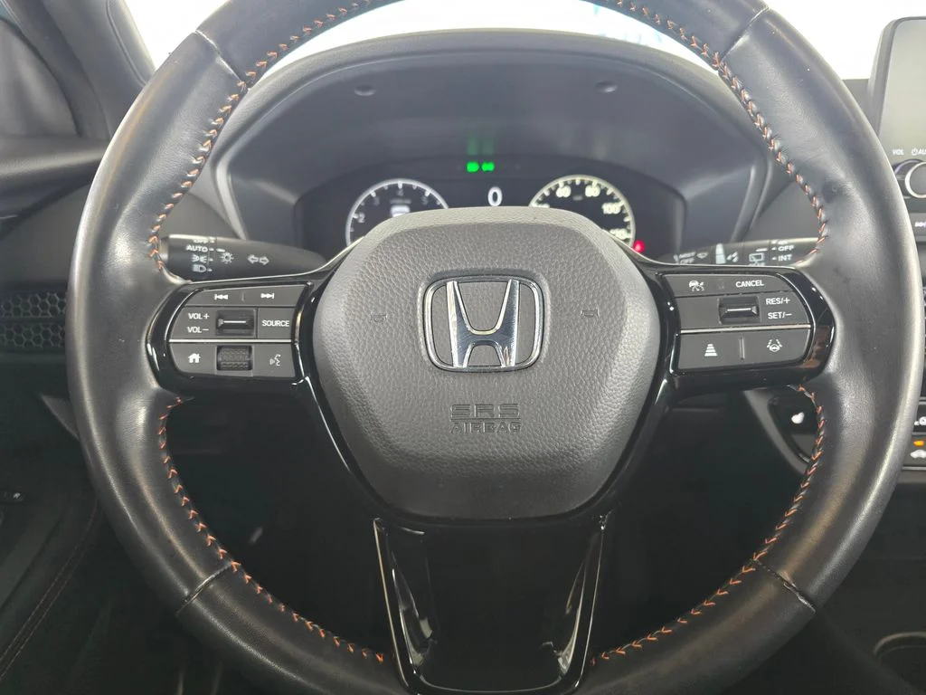 Used 2025  Honda Sport image 18