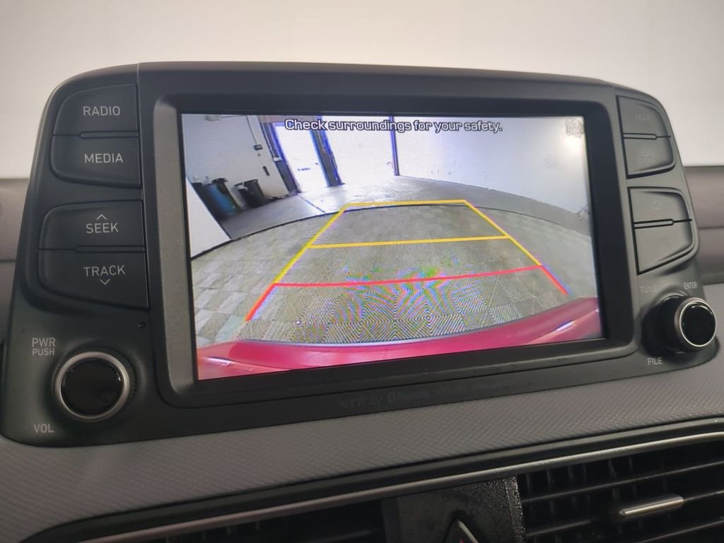 Used 2021 Red Hyundai Ultimate image 24