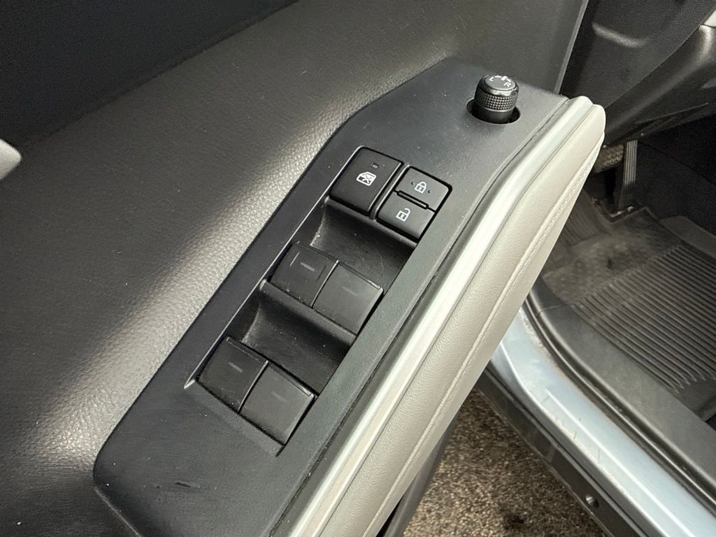Used 2022 Brown Toyota XLE image 22