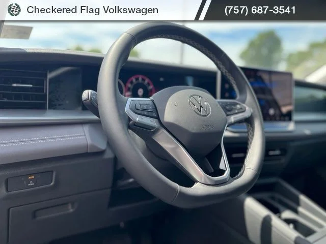 New 2026 White Volkswagen 2.0T SE image 17
