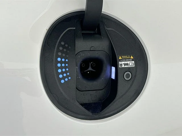 New 2026 White Genesis Base image 24