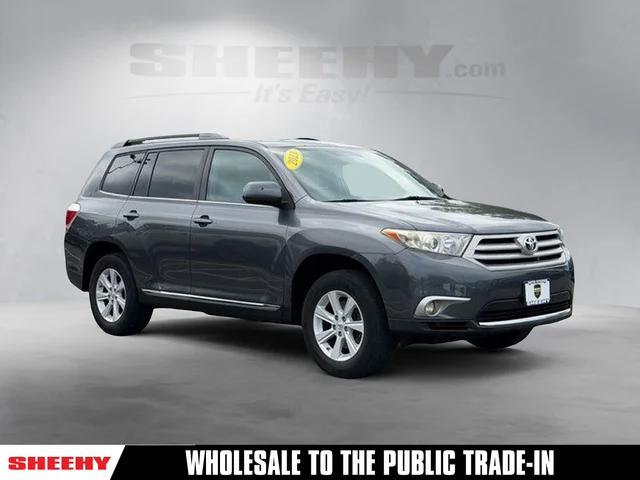 2013 Toyota Highlander SE