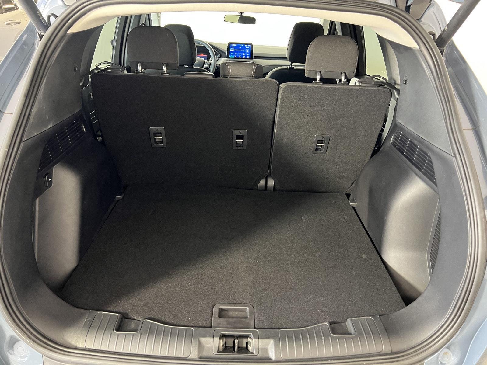 Used 2024 Vapor Blue Ford Active image 18