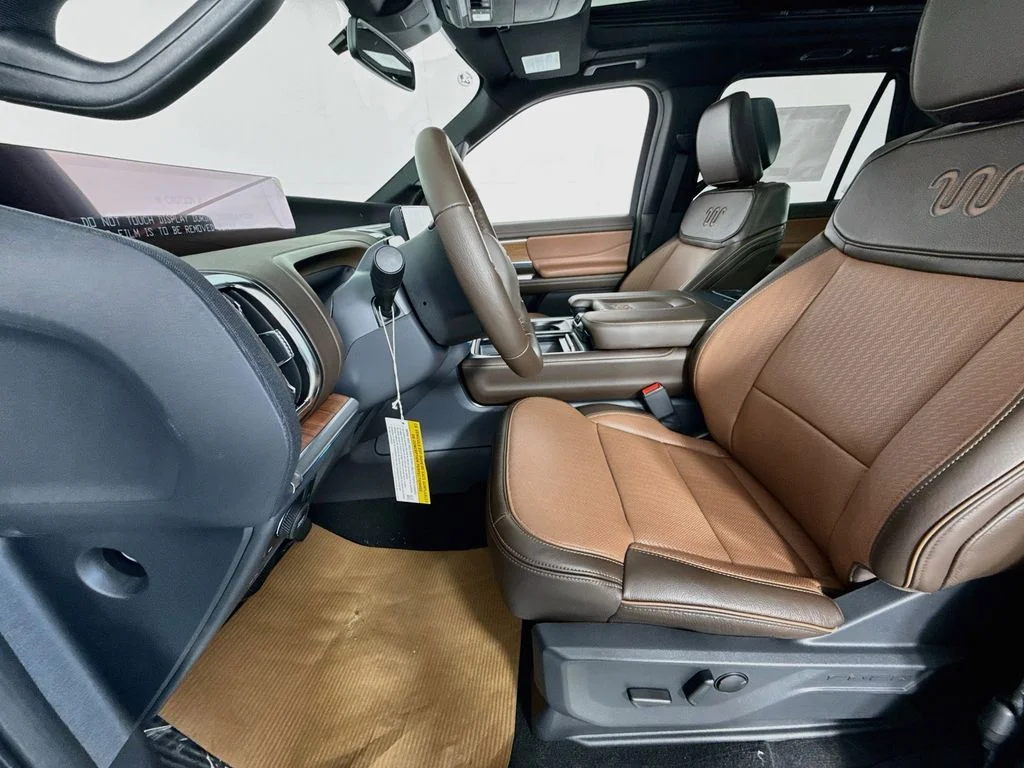 New 2027 Star White Metallic Tri-Coat Ford MAX King Ranch® image 22
