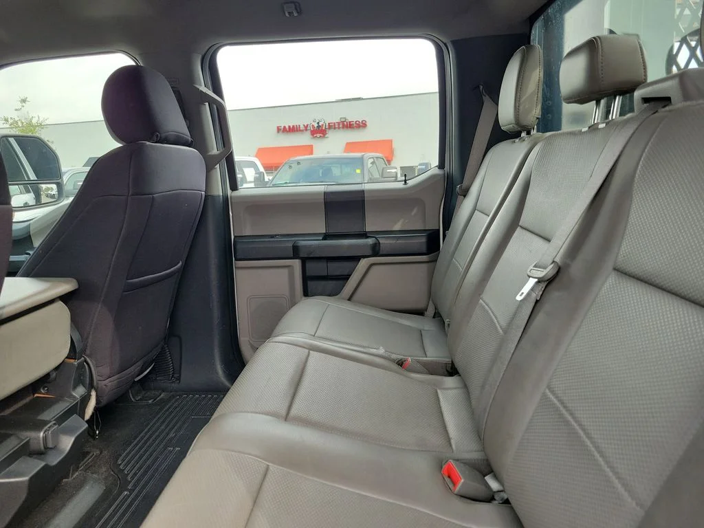 2019 Ford F-550 Super Duty Chassis Cab XL - Photo 25
