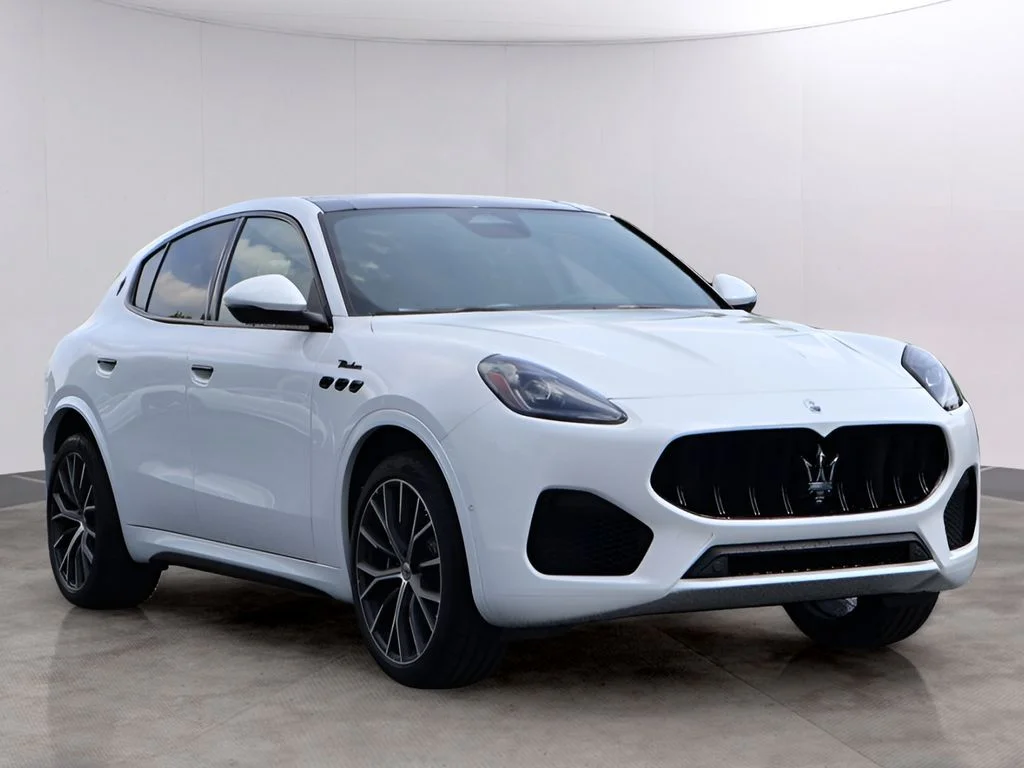 New 2026 Maserati Grecale Modena 4D Sport Utility in Merriam