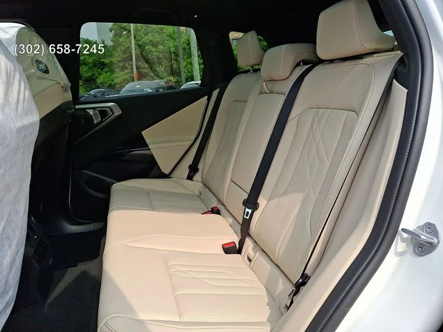 New 2026 Alpine White BMW 30 xDrive image 9
