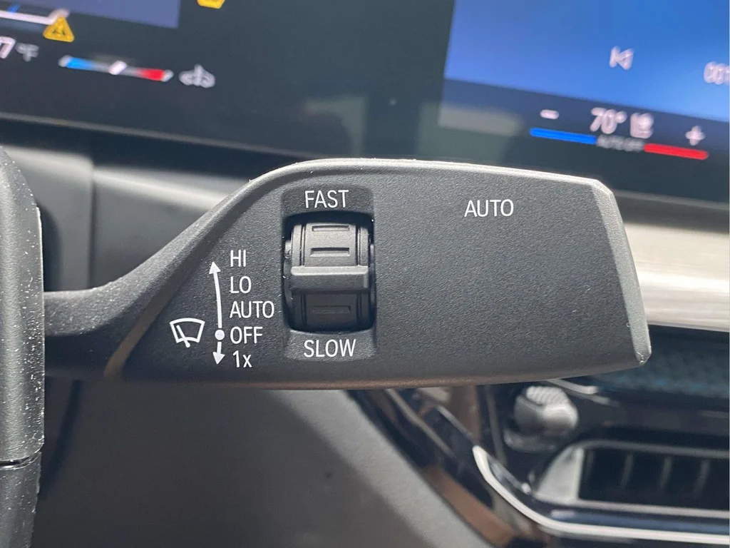 Used 2026 Black Sapphire Metallic BMW 330i image 23