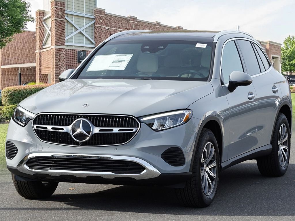 Used 2026 MANUFAKTUR Alpine Grey Mercedes-Benz GLC 300 image 4