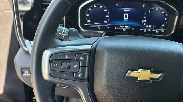 Used 2025 Black Chevrolet LT image 22