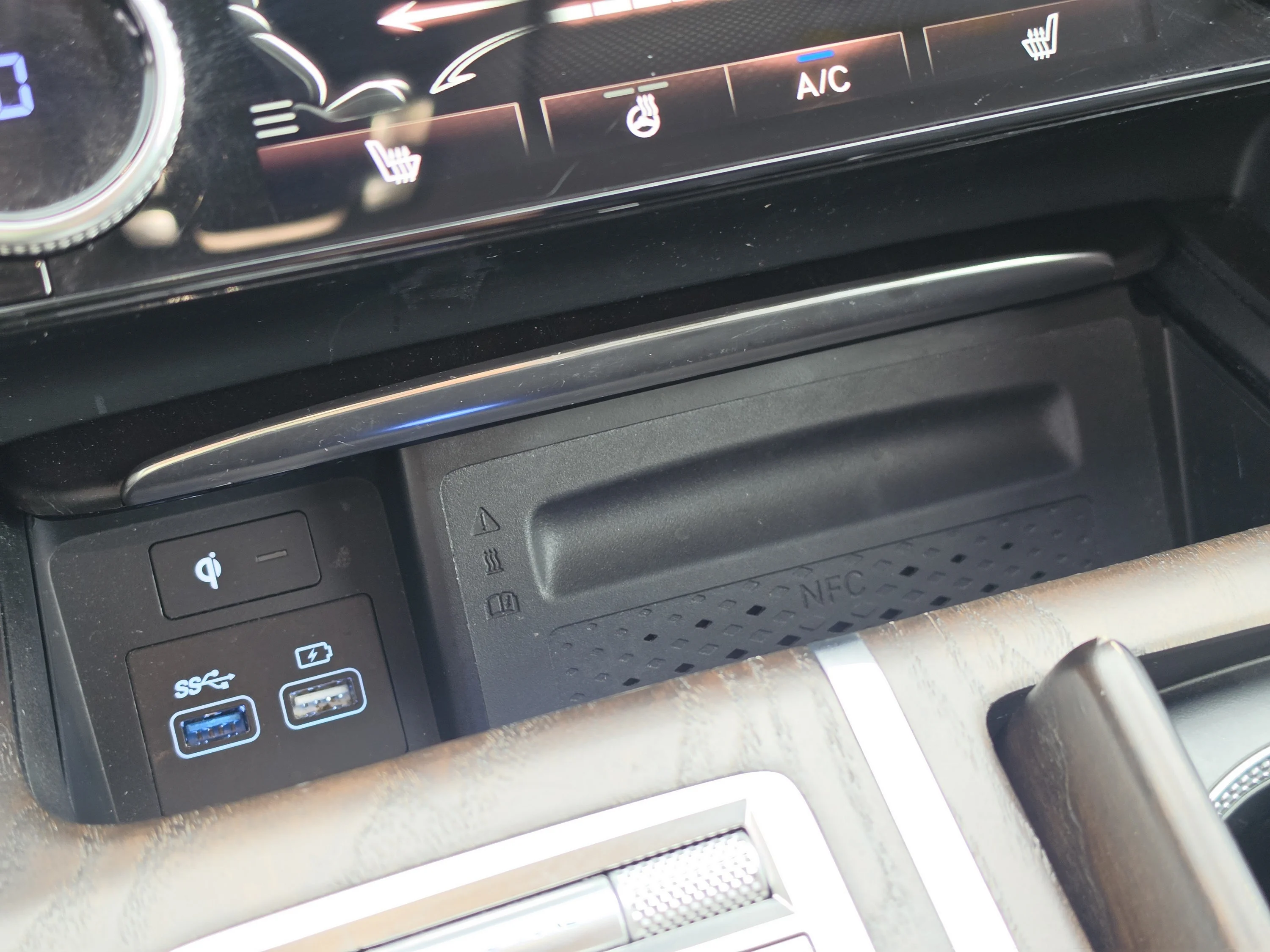 Used 2024 Savile Silver Genesis 2.5T image 29