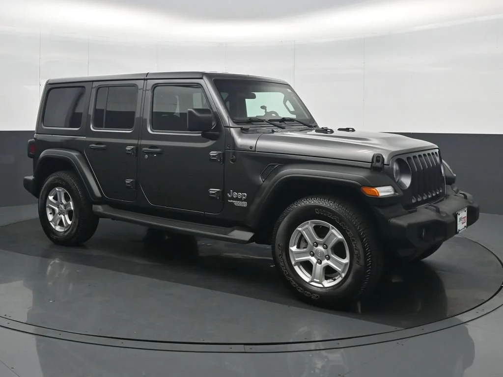Used 2018 Gray Jeep Unlimited Sport S image 8