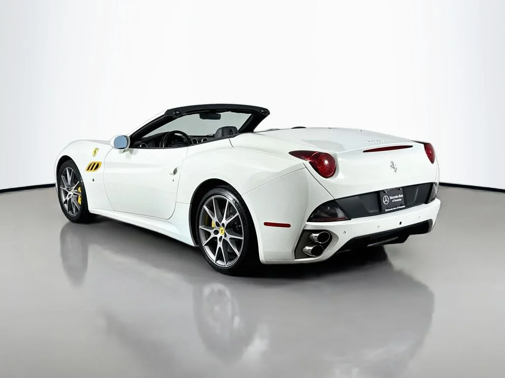 Used 2014  Ferrari Base image 5