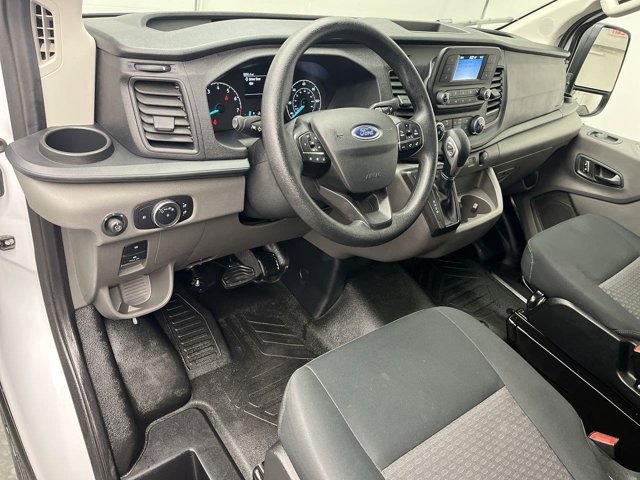 Used 2025 Oxford White Ford 250 image 4