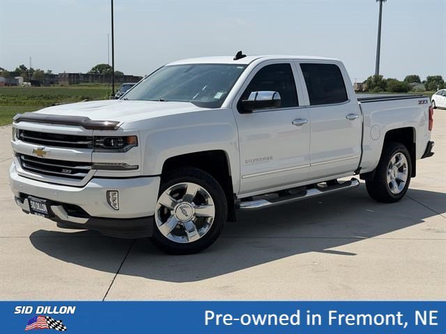 Used 2017 Iridescent Pearl Tricoat Chevrolet LTZ image 1