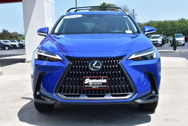 Used 2026 Blue Lexus 350h Premium image 3