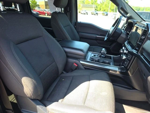 Used 2021 Gray Metallic Ford XLT image 12