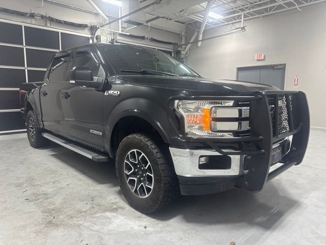 Used 2019 Black Ford Lariat image 3