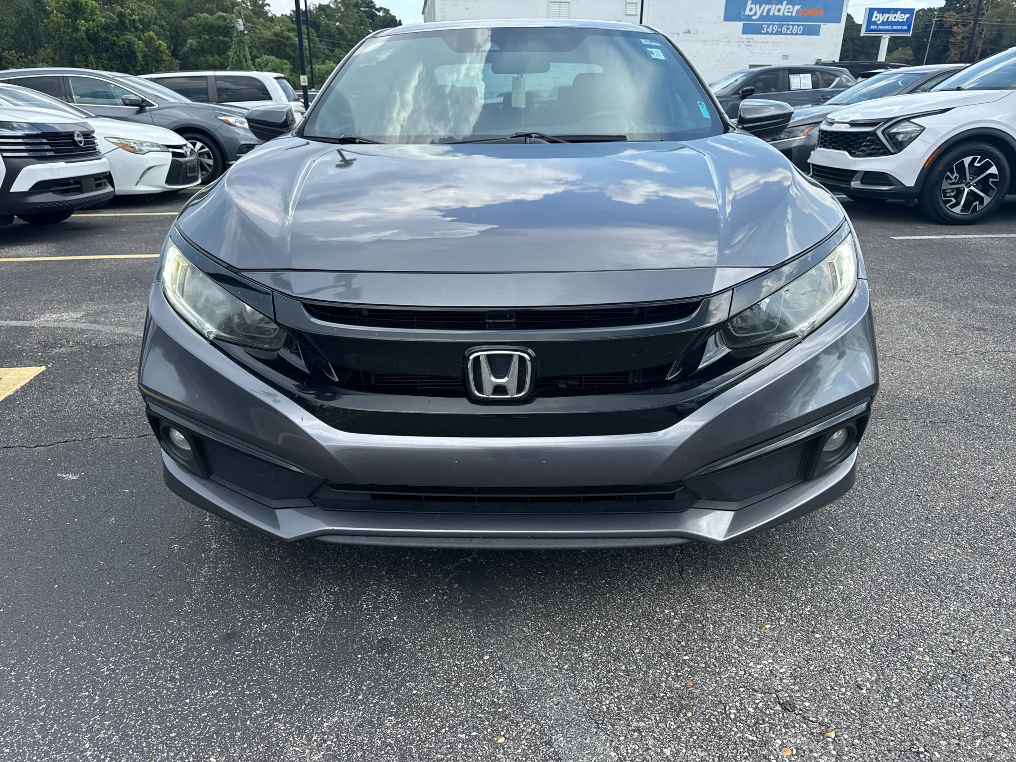 Used 2019 Modern Steel Metallic Honda Sport image 2
