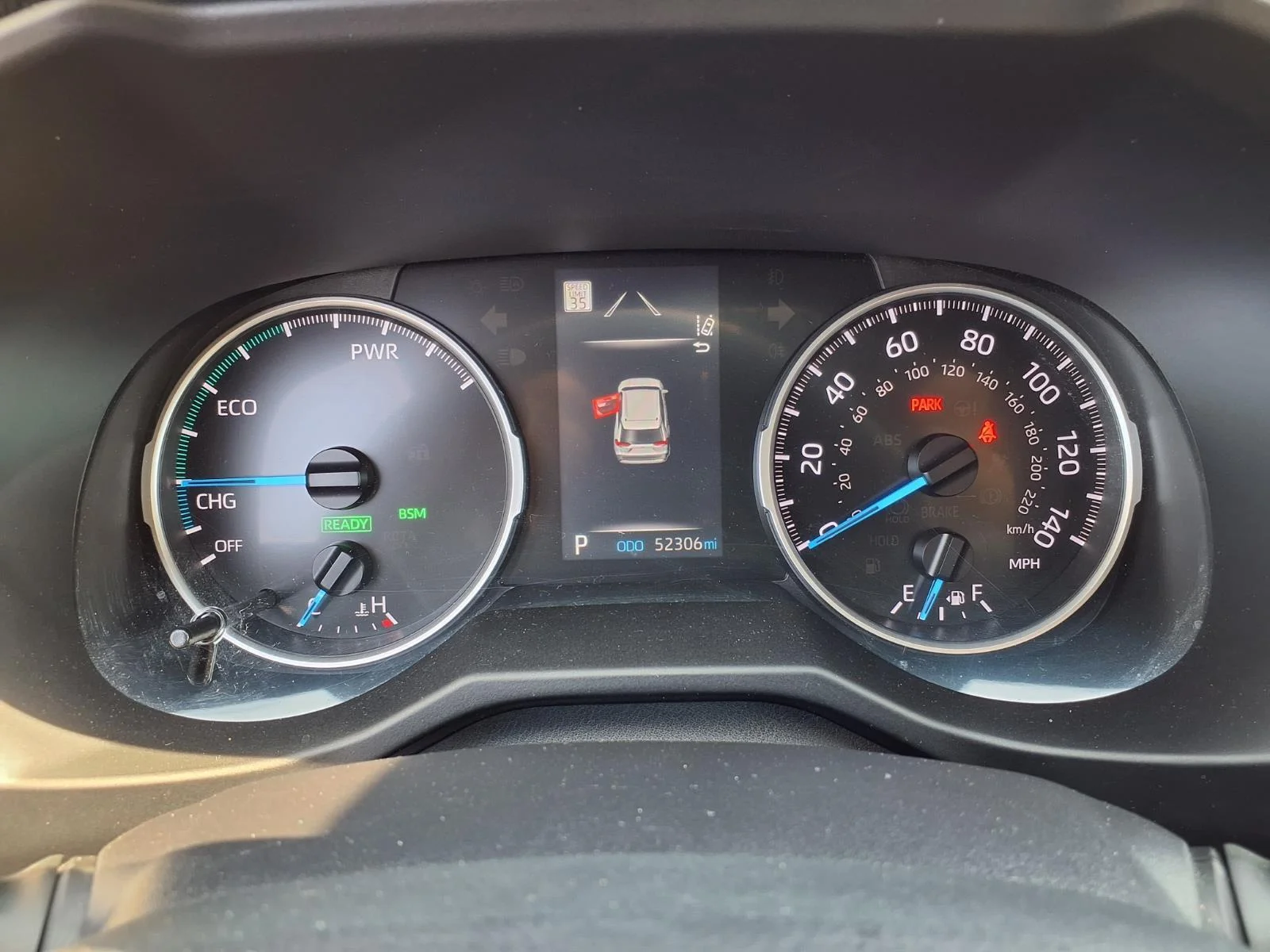 Used 2022 Lunar Rock Toyota XLE Premium image 12