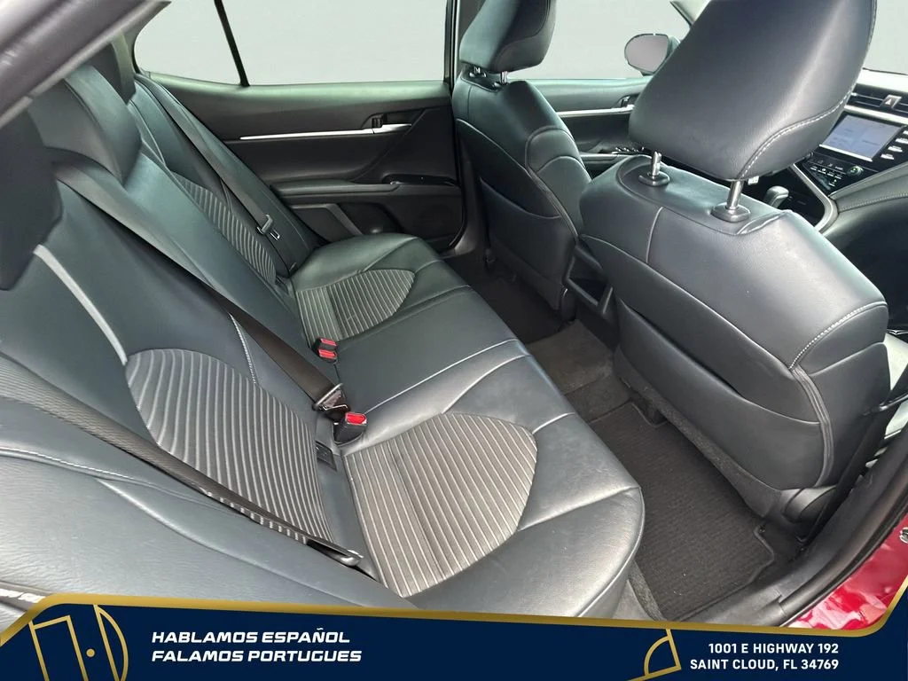 Used 2018 Red Toyota SE image 28