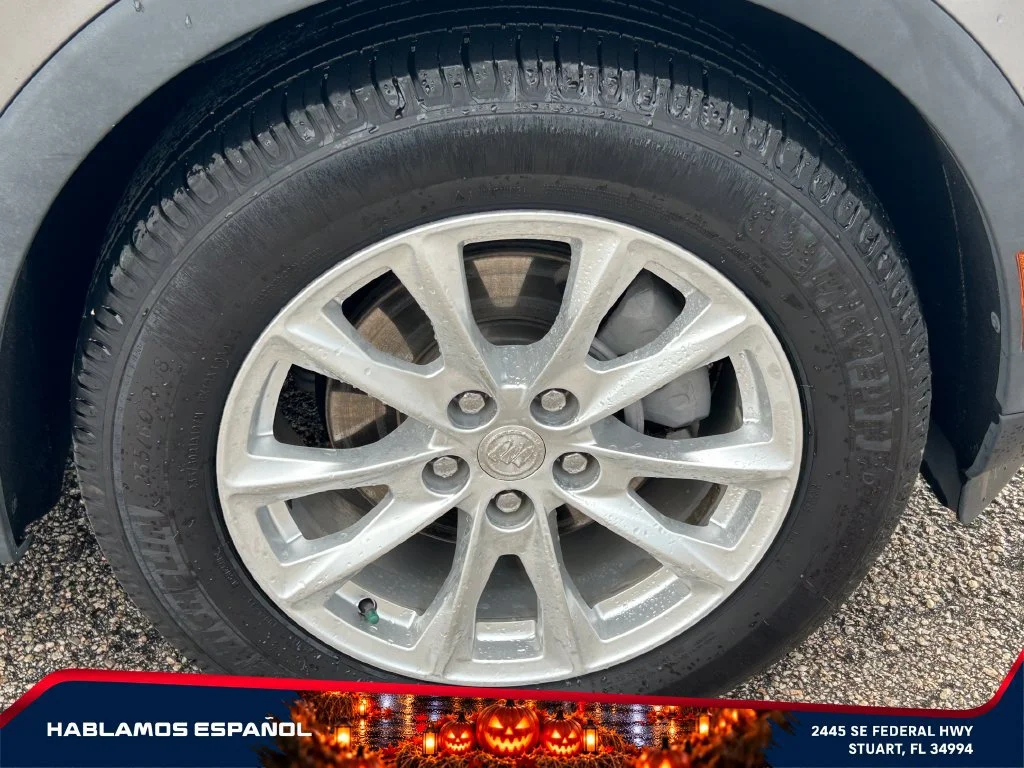 Used 2021 SATIN STEEL METALLIC Buick Preferred image 21