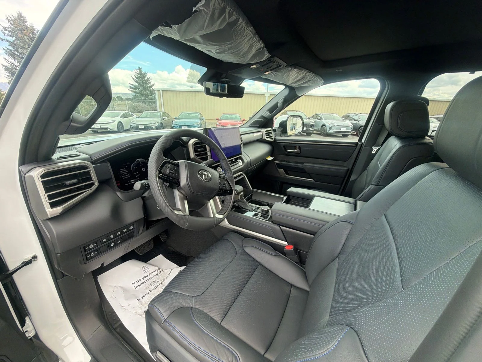 New 2026 Wind Chill Pearl Toyota Platinum image 11