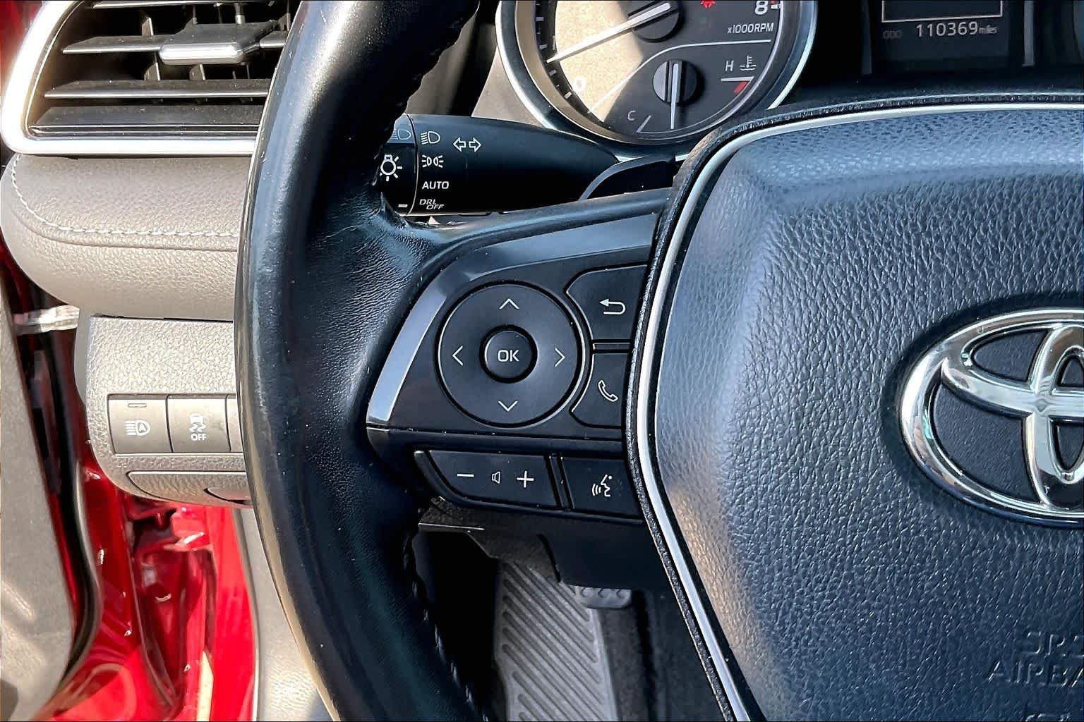 Used 2018 Ruby Flare Pearl Toyota SE image 23