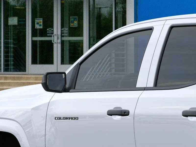 New 2026 Summit White Chevrolet WT image 12