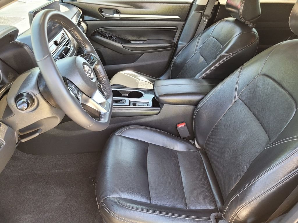 Certified Used 2023 Gun Metallic Nissan 2.5 SL image 16