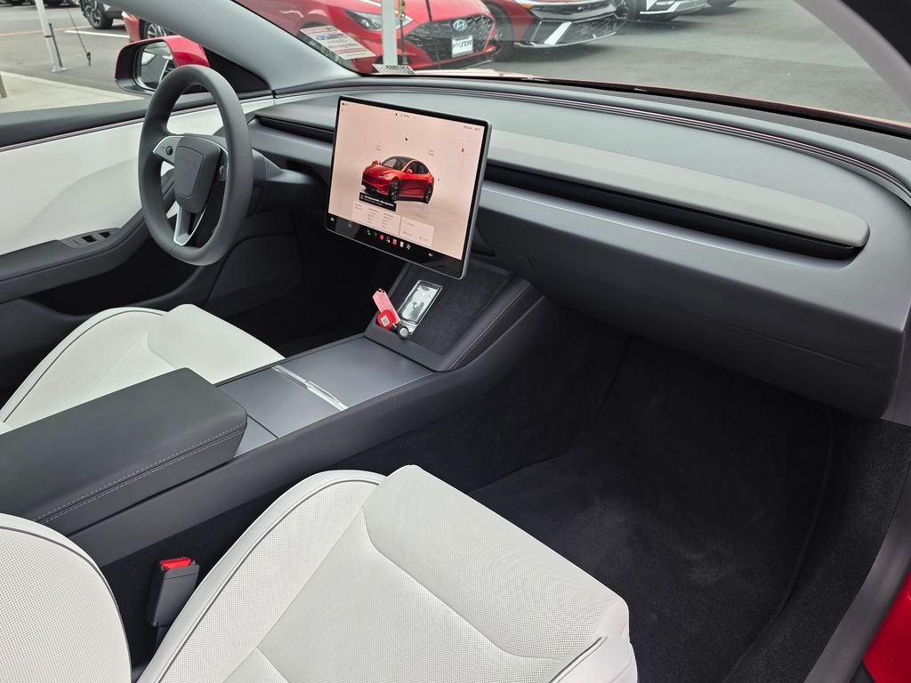 Used 2026  Tesla Performance image 9